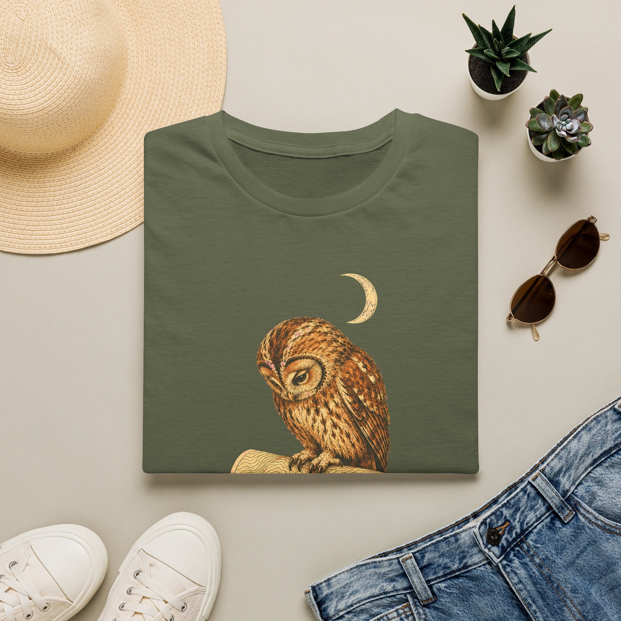 Eule mit Höhlenkarte T-Shirt
