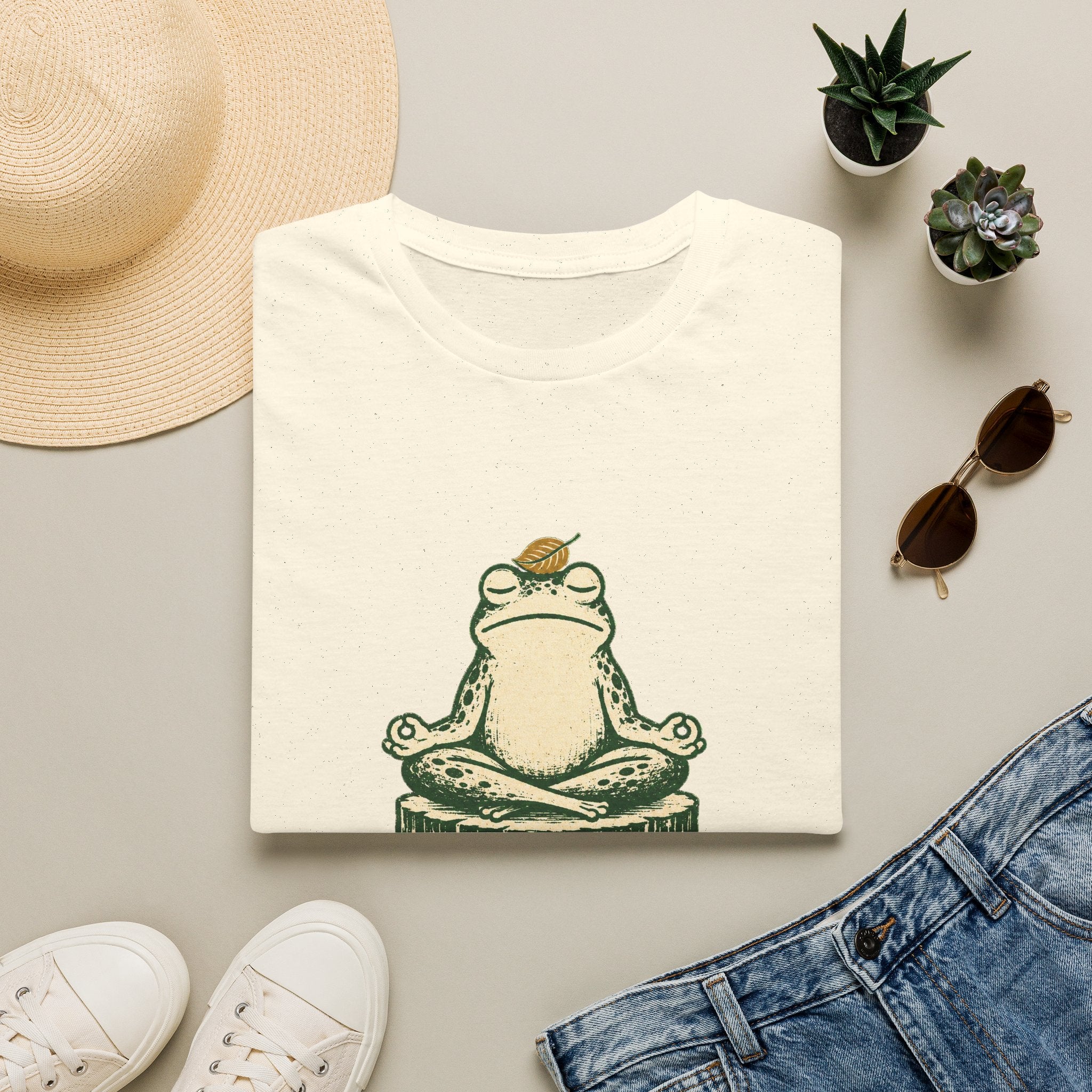 Zen-Modus – Meditierender Frosch T-Shirt