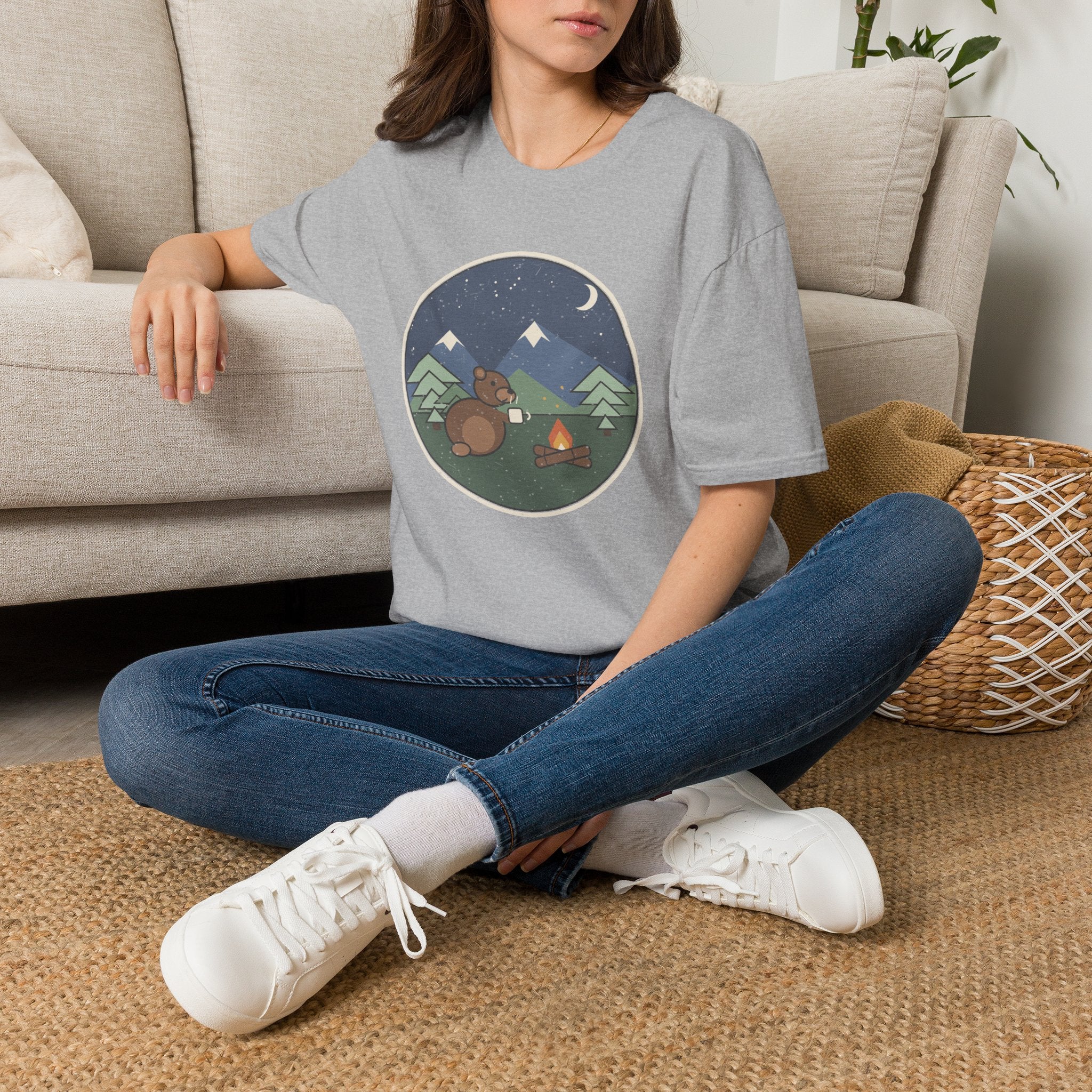 Bär am Lagerfeuer T-Shirt