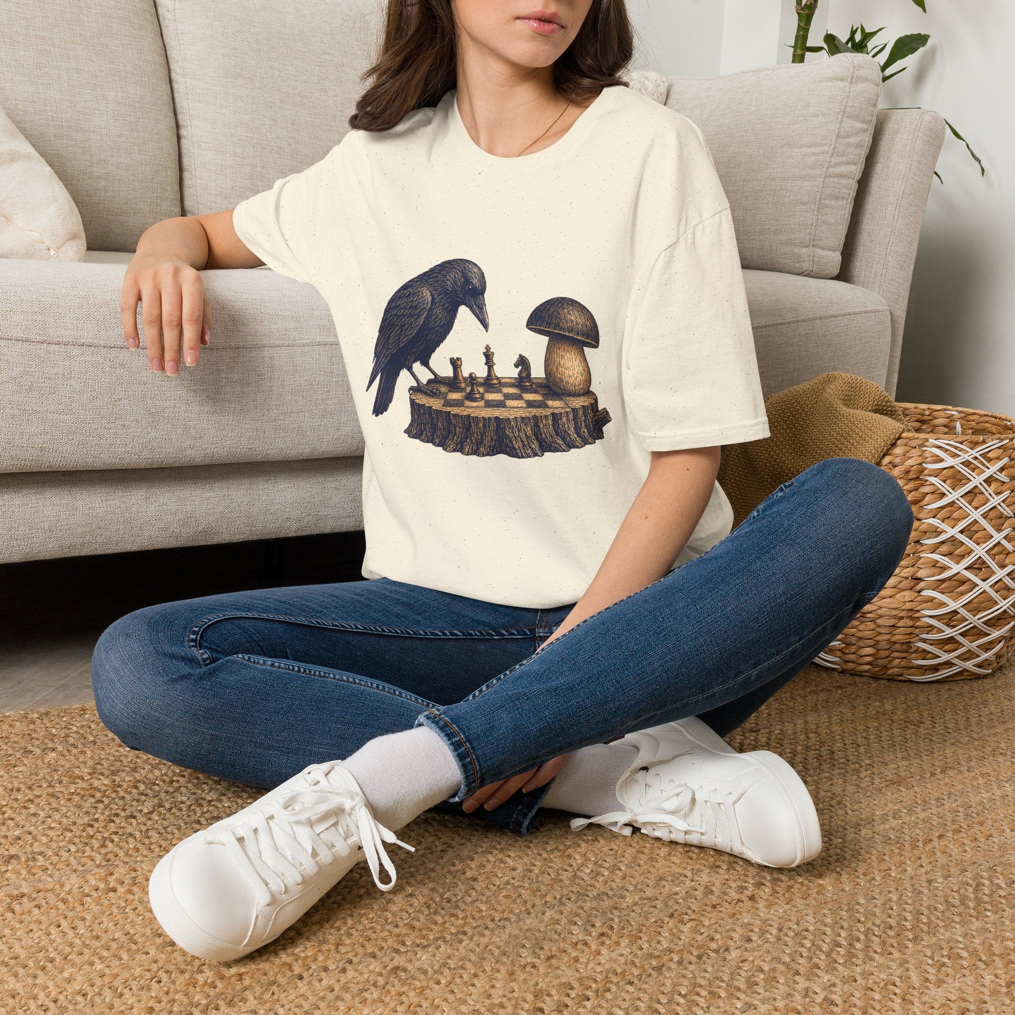 krähe gegen Pilz T-Shirt