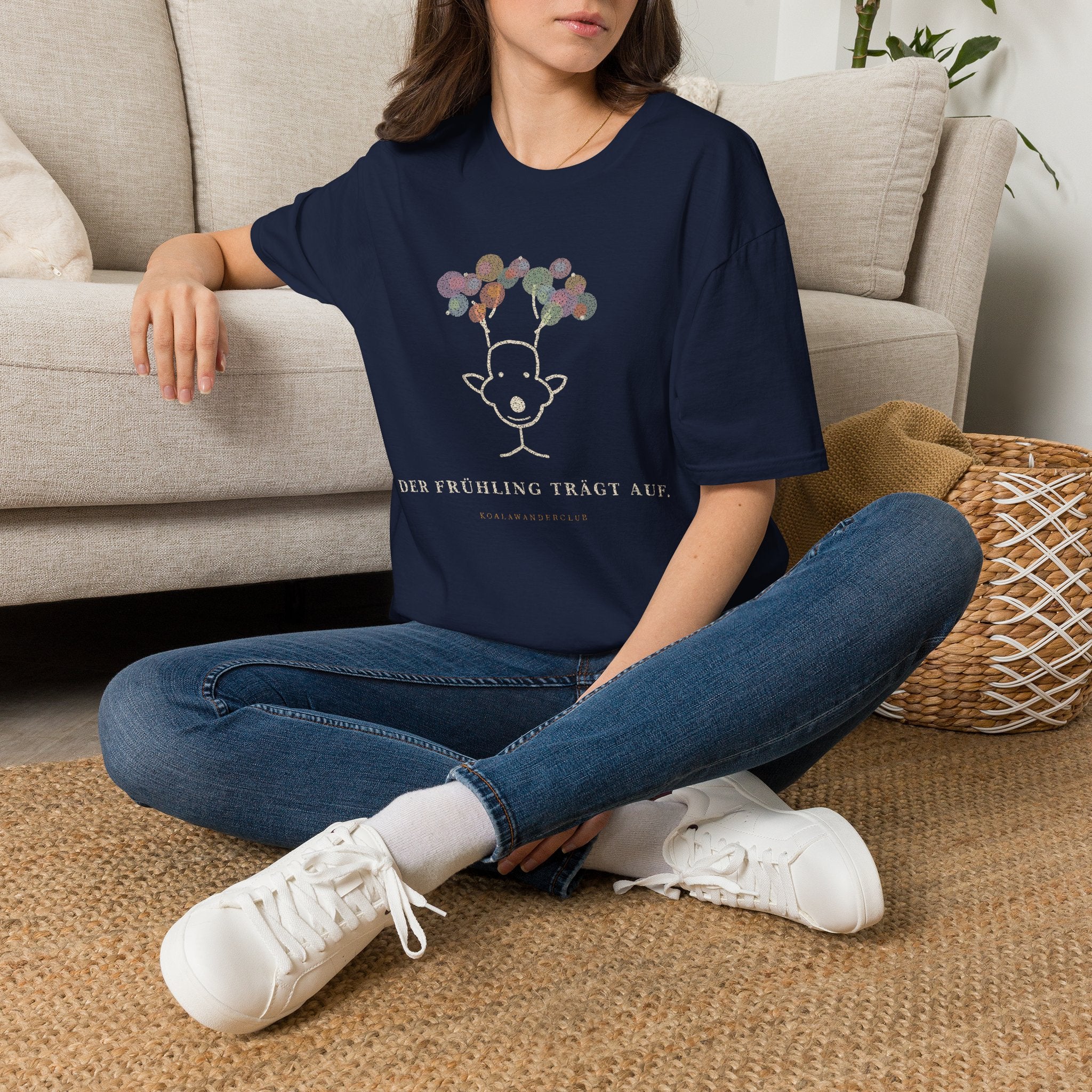 Der Frühling trägt auf T-Shirt