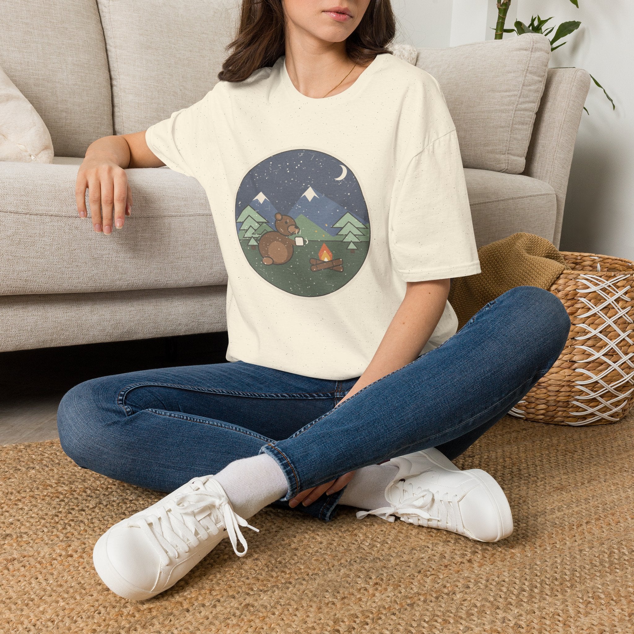 Bär am Lagerfeuer T-Shirt