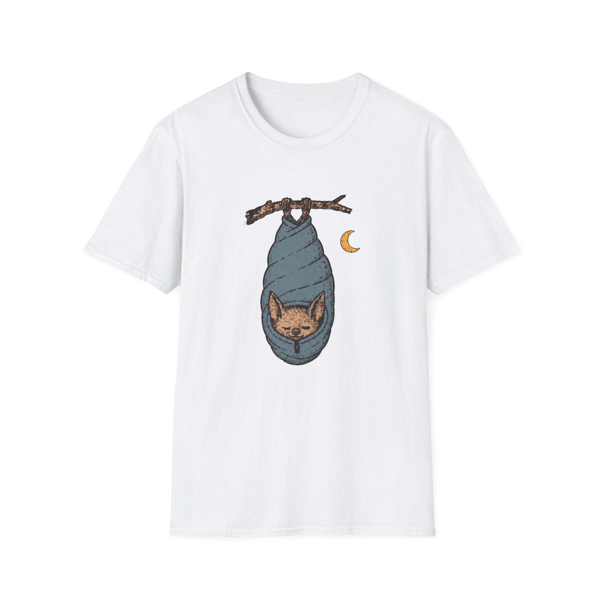 Fledermaus im Schlafsack – Gemütliche Nachtschicht T-Shirt