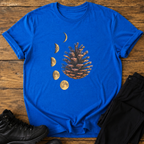 Mondphasen & Tannenzapfen T-Shirt