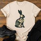 Hasen-Silhouette mit Berg T-Shirt