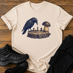 krähe gegen Pilz T-Shirt