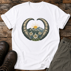 Steinbock-Hörner mit Edelweiß T-shirt