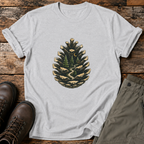 Tannenzapfen mit Waldhütte T-shirt