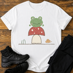 Frosch auf dem Pilzthron T-Shirt