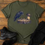krähe gegen Pilz T-Shirt