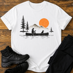 Kanu-Sonnenuntergang mit Hund T-Shirt