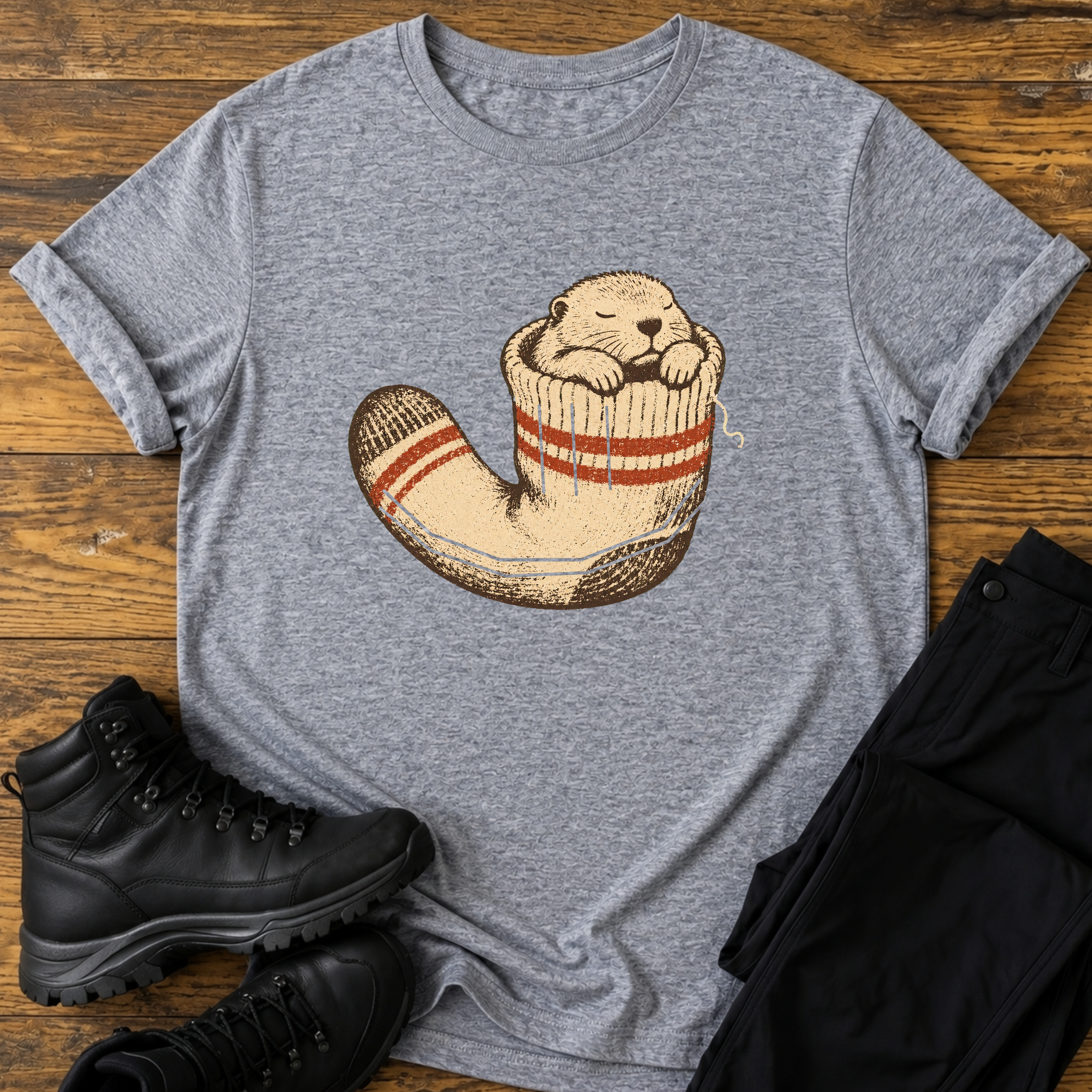 Murmeltier in Wandersocke T-Shirt