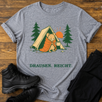Draußen. Reicht. T-Shirt