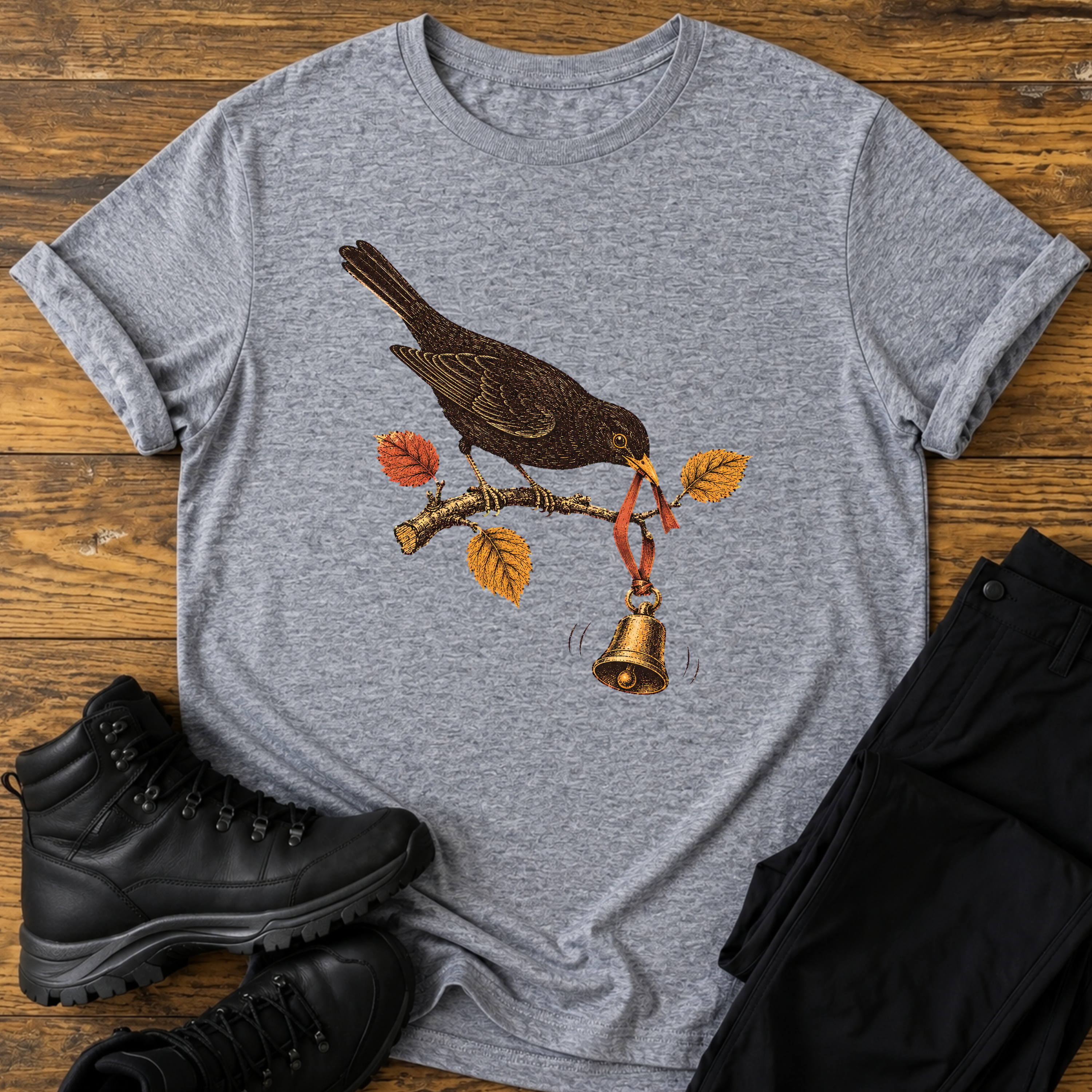 Amsel mit Wanderglocke T-Shirt
