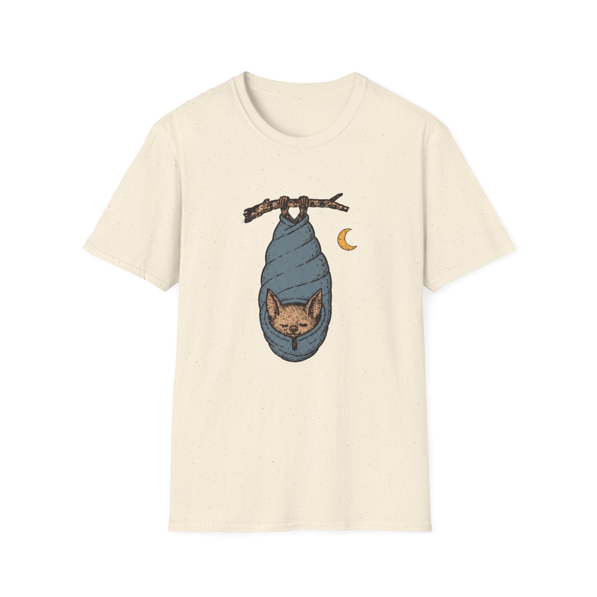 Fledermaus im Schlafsack – Gemütliche Nachtschicht T-Shirt