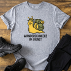Wanderschnecke im Dienst T-Shirt