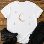 Mondnacht über den Tannen T-Shirt