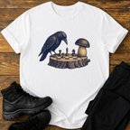 krähe gegen Pilz T-Shirt