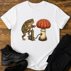 Die Wald-Tankstelle T-Shirt