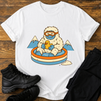 Yeti im Planschbecken T-Shirt