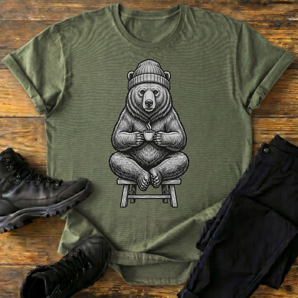 Bär trinkt Kaffee T-Shirt
