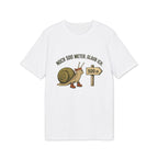 (Un)entschlossene Wanderschnecke T-shirt