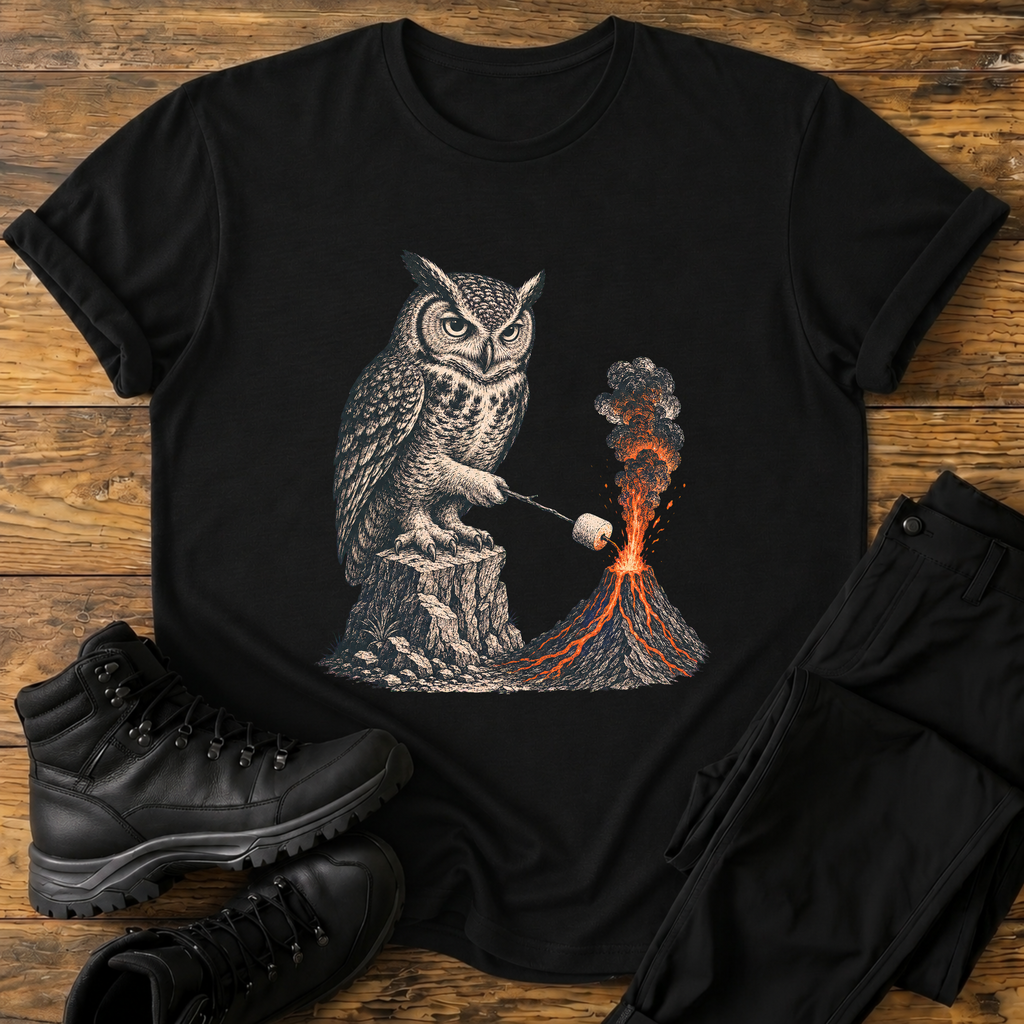 Eule am Vulkan T-Shirt