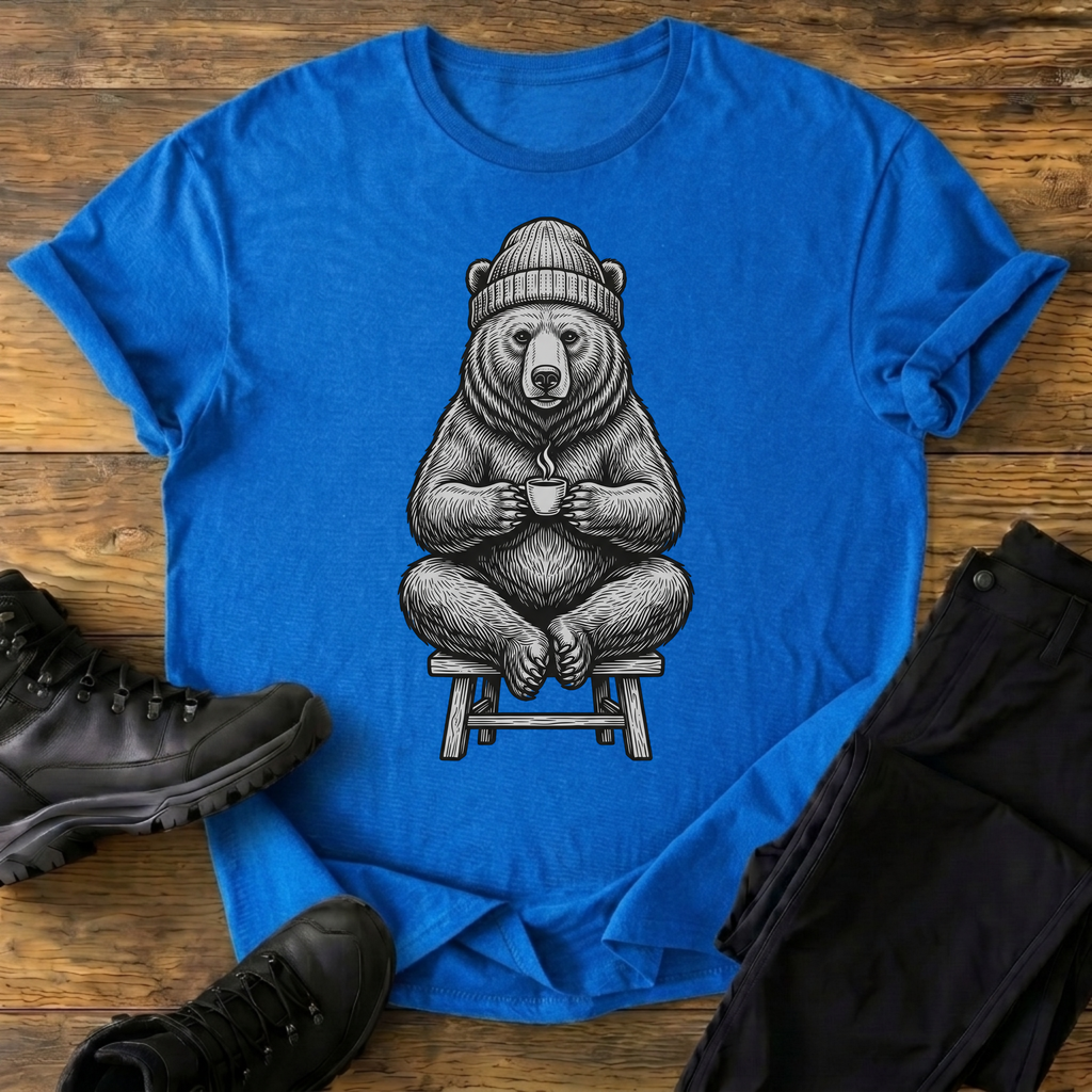 Bär trinkt Kaffee T-Shirt