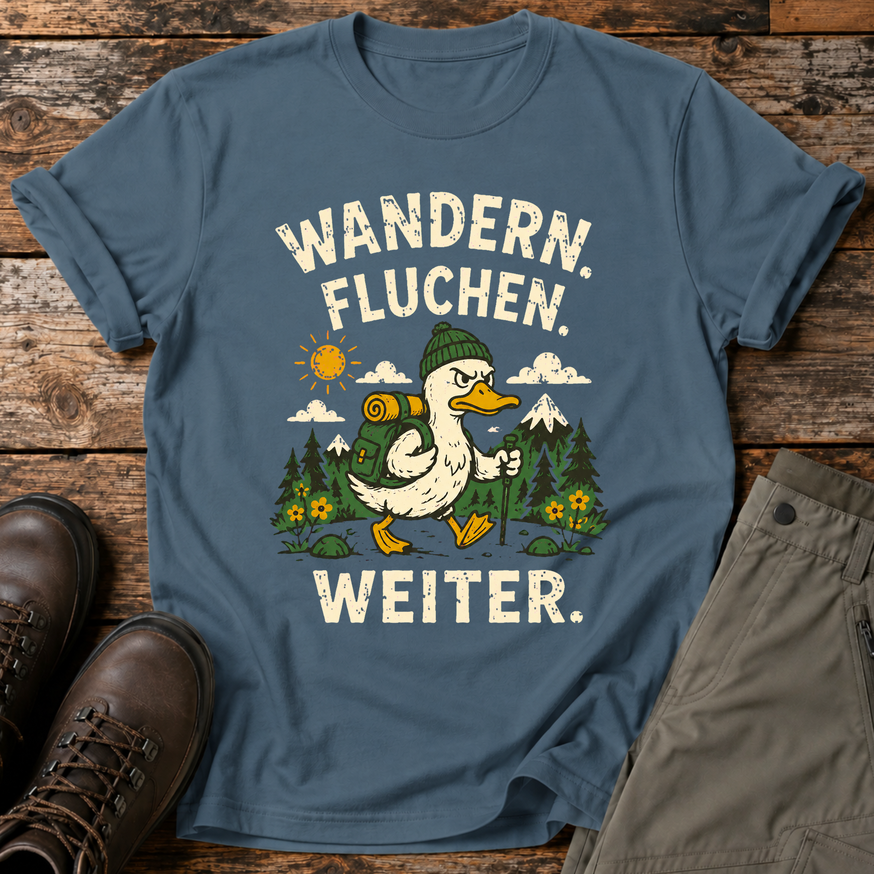 Wandern. Fluchen. Weiter T-shirt