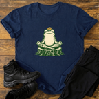Zen-Modus – Meditierender Frosch T-Shirt