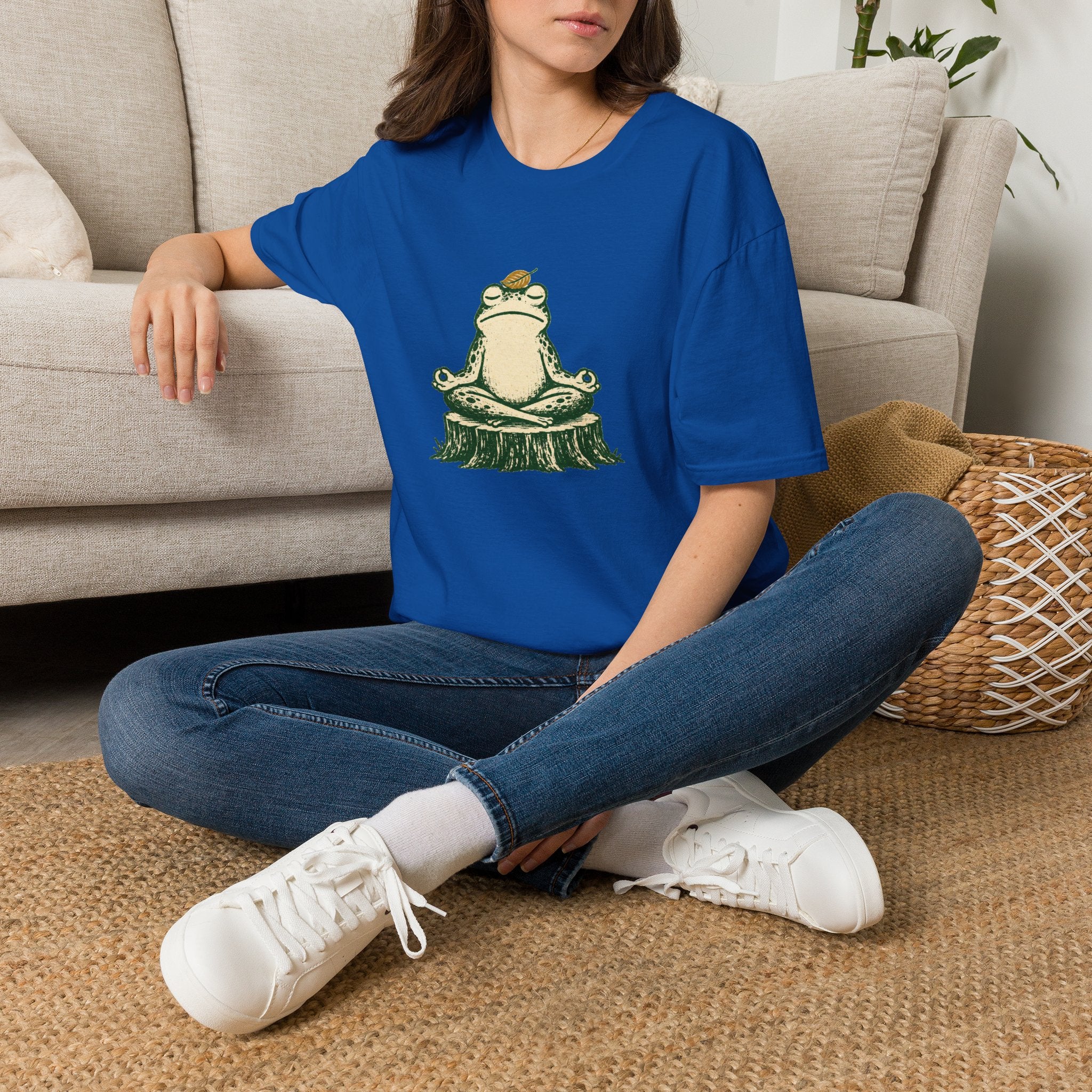 Zen-Modus – Meditierender Frosch T-Shirt